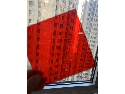 耐力板可以取代钢化玻璃吗?